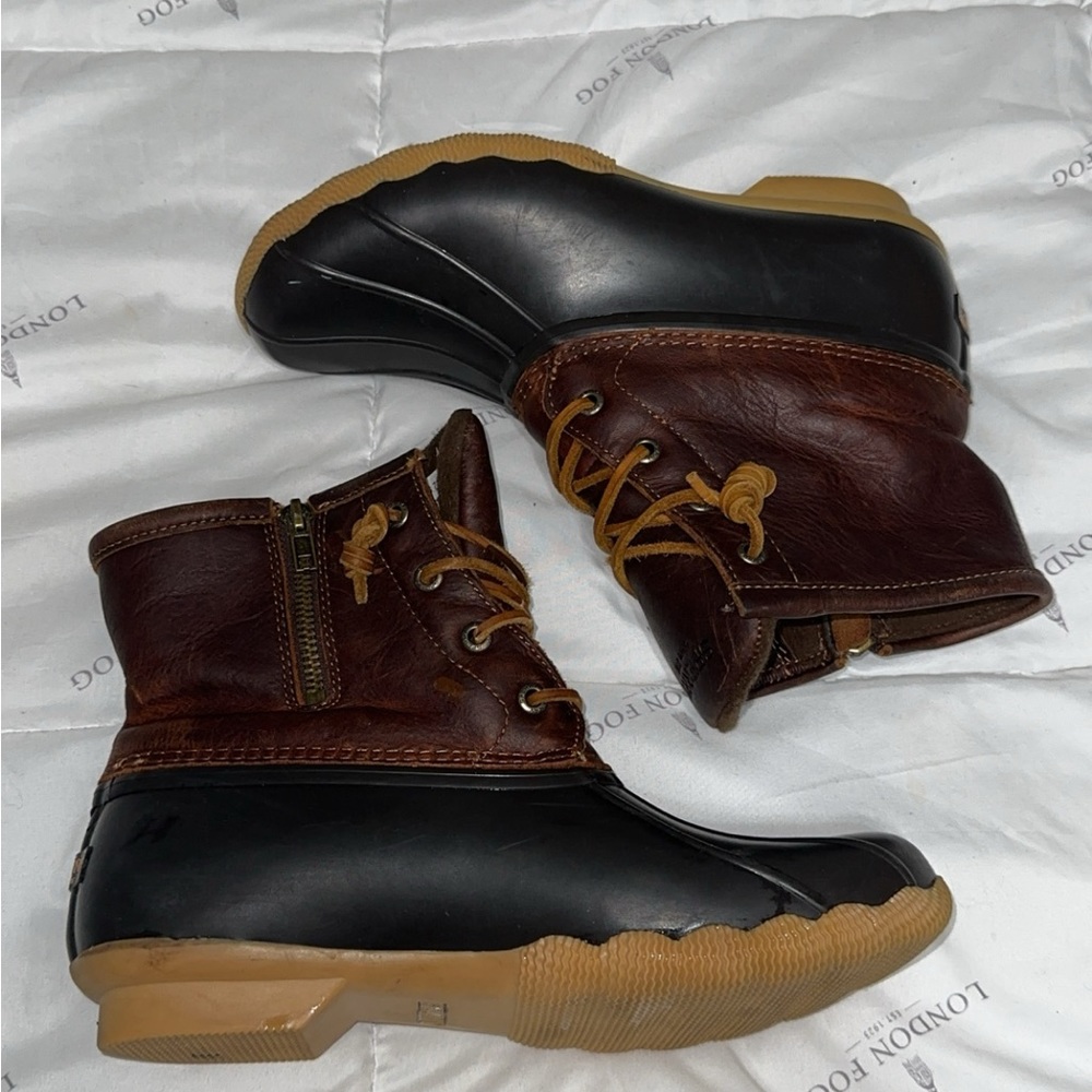 Sperry duck boots